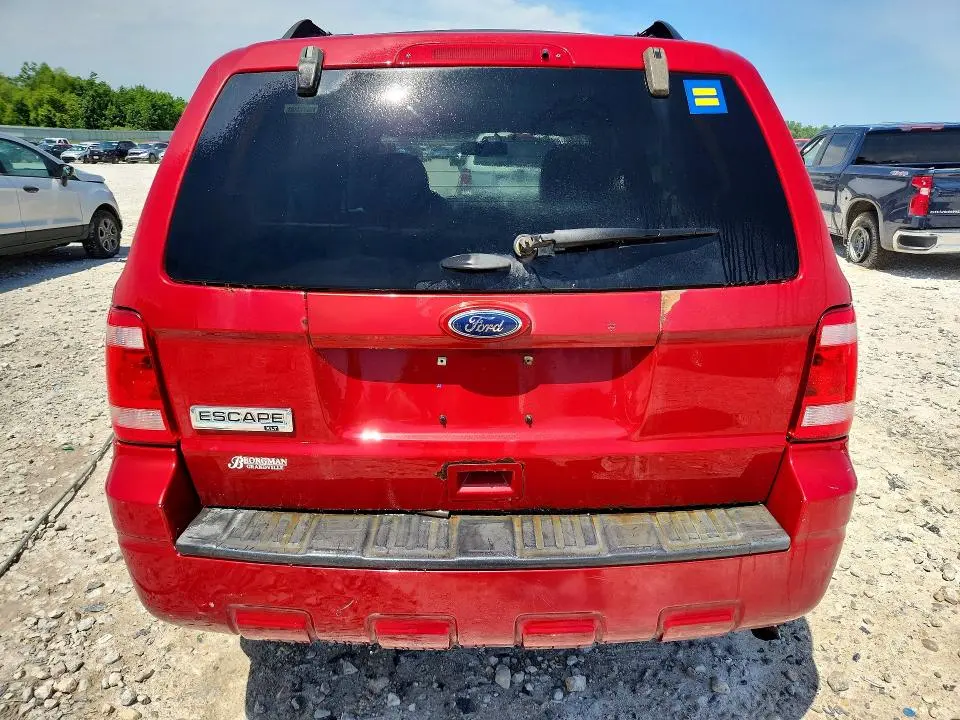 2011 FORD ESCAPE XLT  