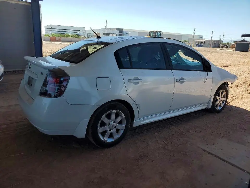 2012 NISSAN SENTRA 2.0  