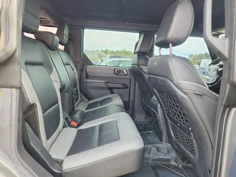 2023 FORD BRONCO BASE  