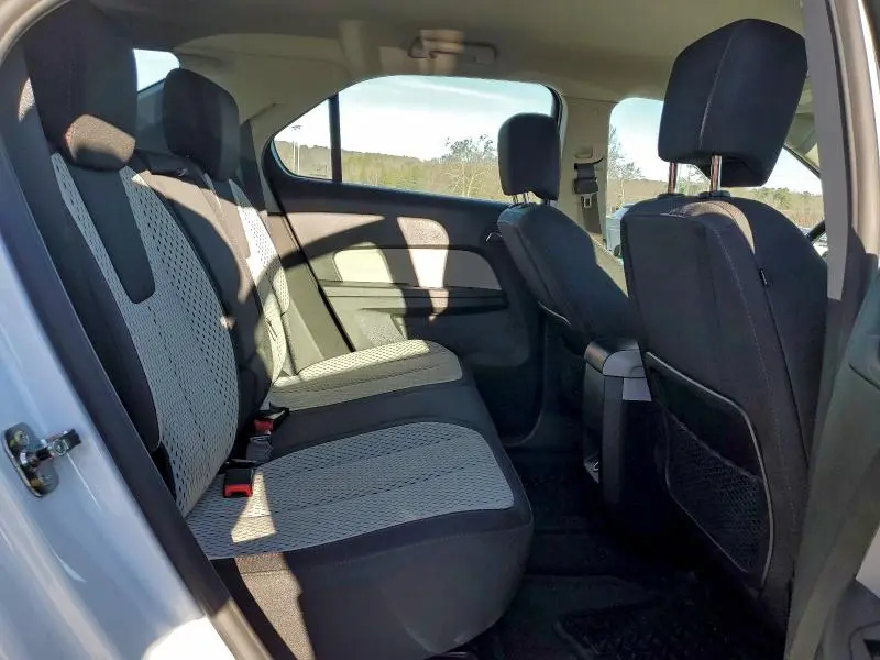 2011 CHEVROLET EQUINOX LS  