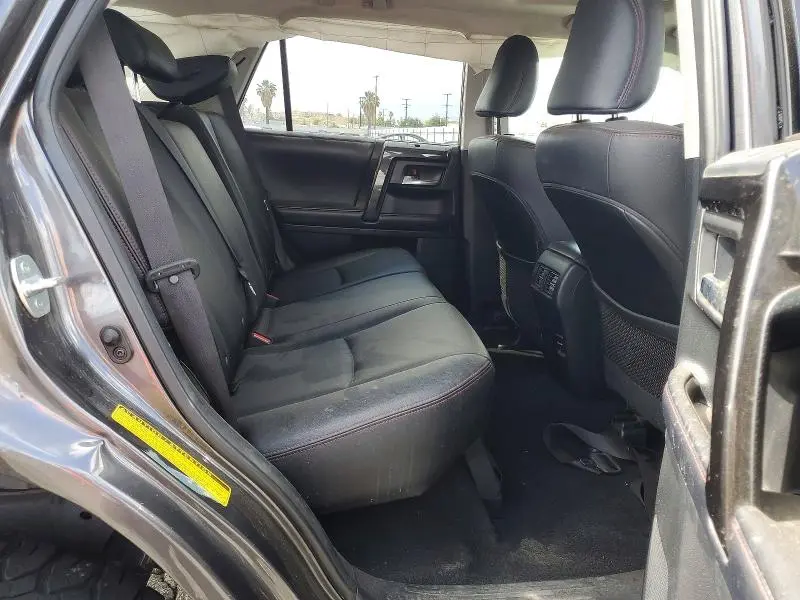 2019 TOYOTA 4RUNNER TRD OFF-ROAD PREMIUM  