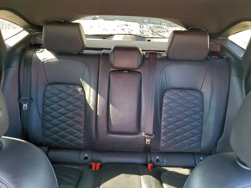 2018 JAGUAR E-PACE SE  