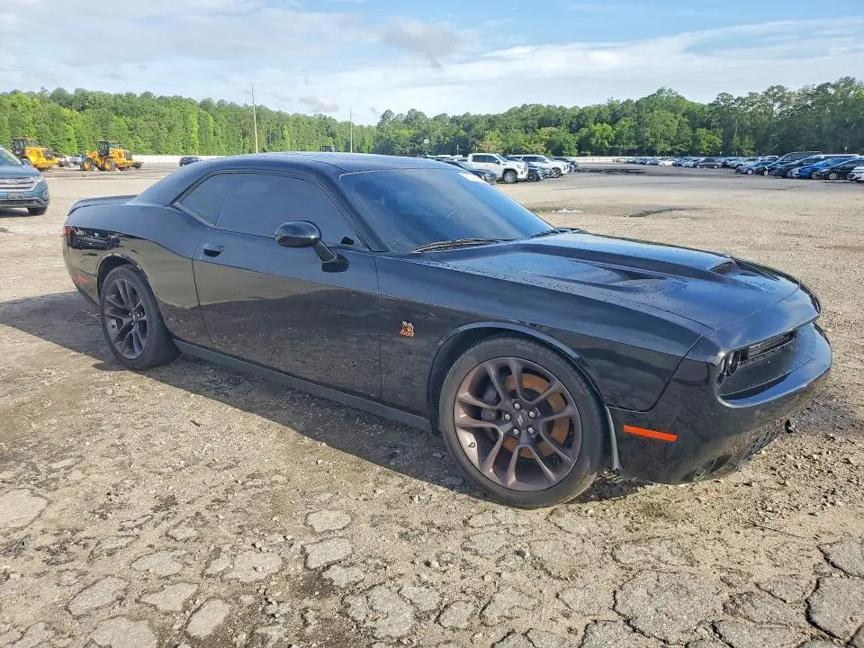 2022 DODGE CHALLENGER R  