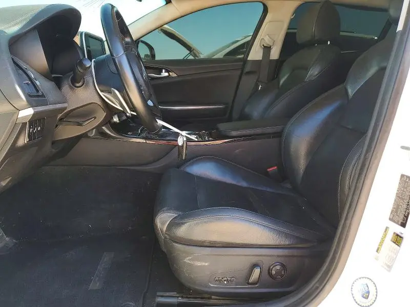 2019 KIA STINGER BASE  