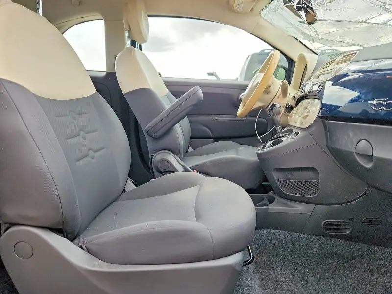 2013 FIAT 500 POP  