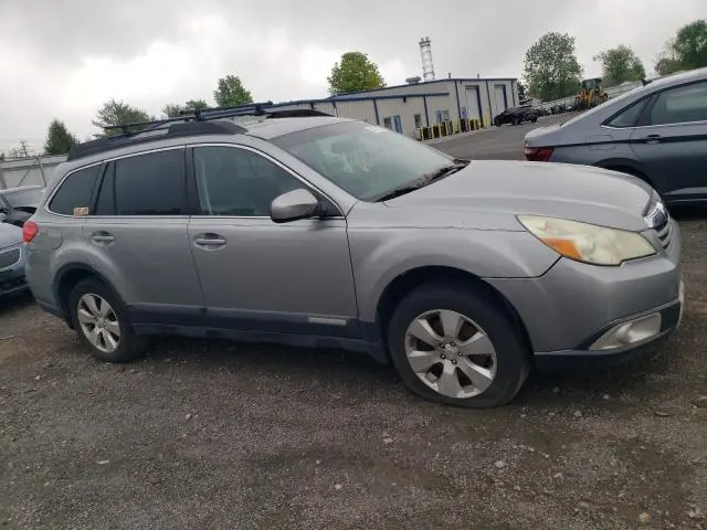2011 SUBARU OUTBACK 3.6R LIMITED  