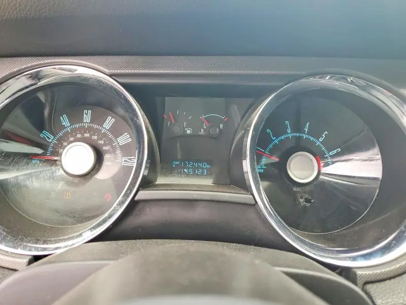 2010 FORD MUSTANG   