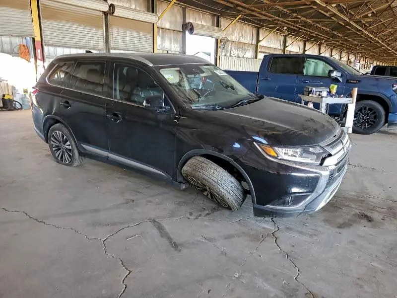 2020 MITSUBISHI OUTLANDER SE  