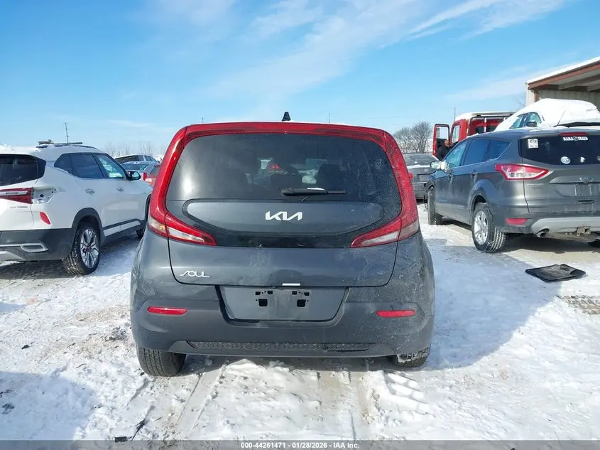 2022 KIA SOUL LX
