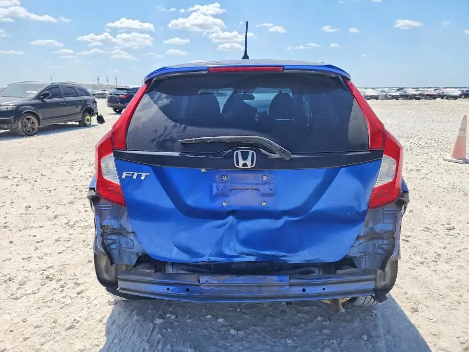 2017 HONDA FIT LX  