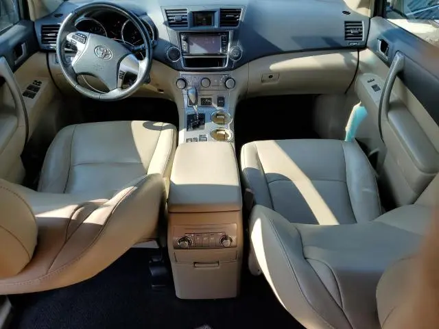 2013 TOYOTA HIGHLANDER BASE  