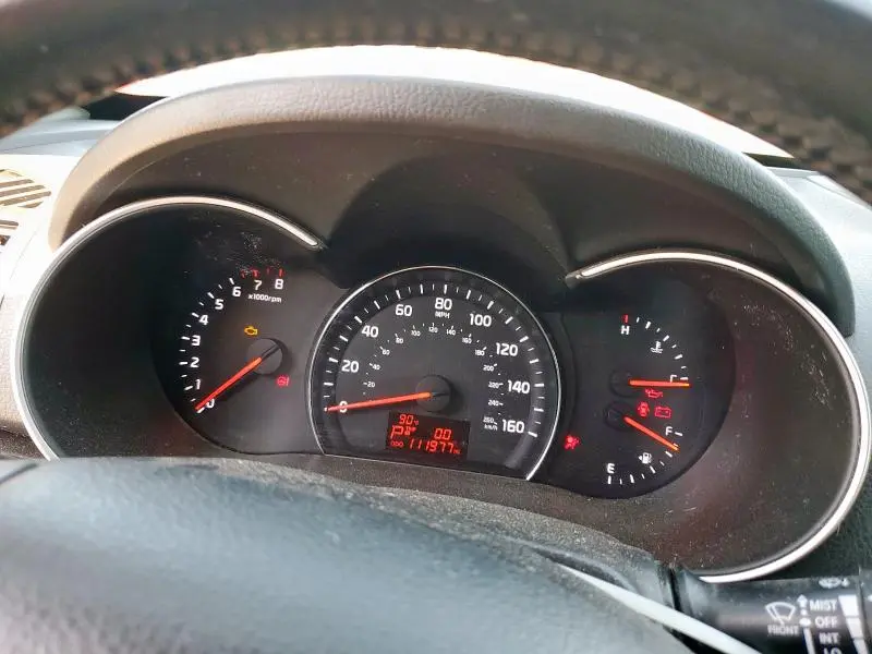 2014 KIA SORENTO LX  