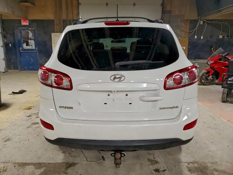 2010 HYUNDAI SANTA FE GLS  