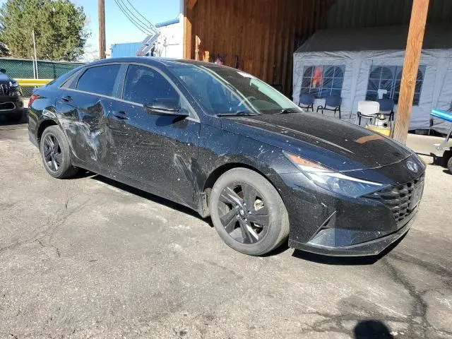 2022 HYUNDAI ELANTRA SEL  