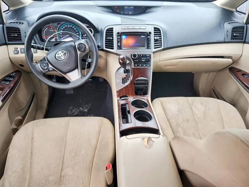 2013 TOYOTA VENZA LE  