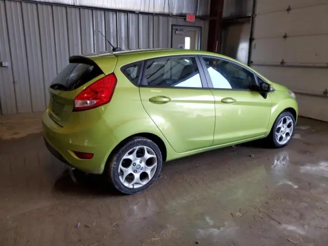 2011 FORD FIESTA SES  