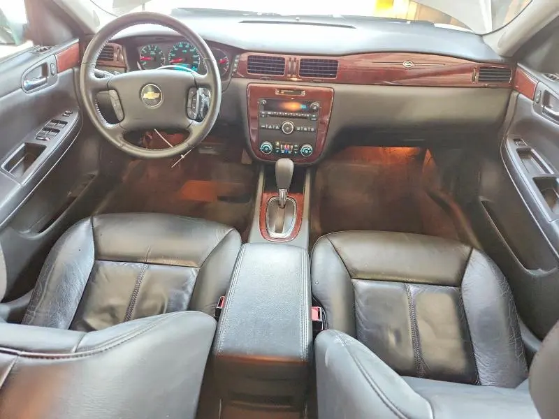 2010 CHEVROLET IMPALA LT  