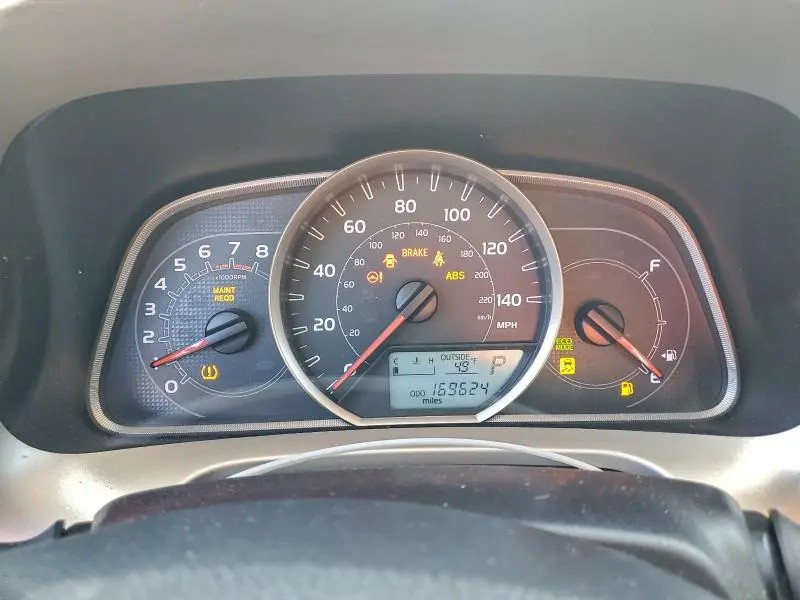 2014 TOYOTA RAV4 XLE  