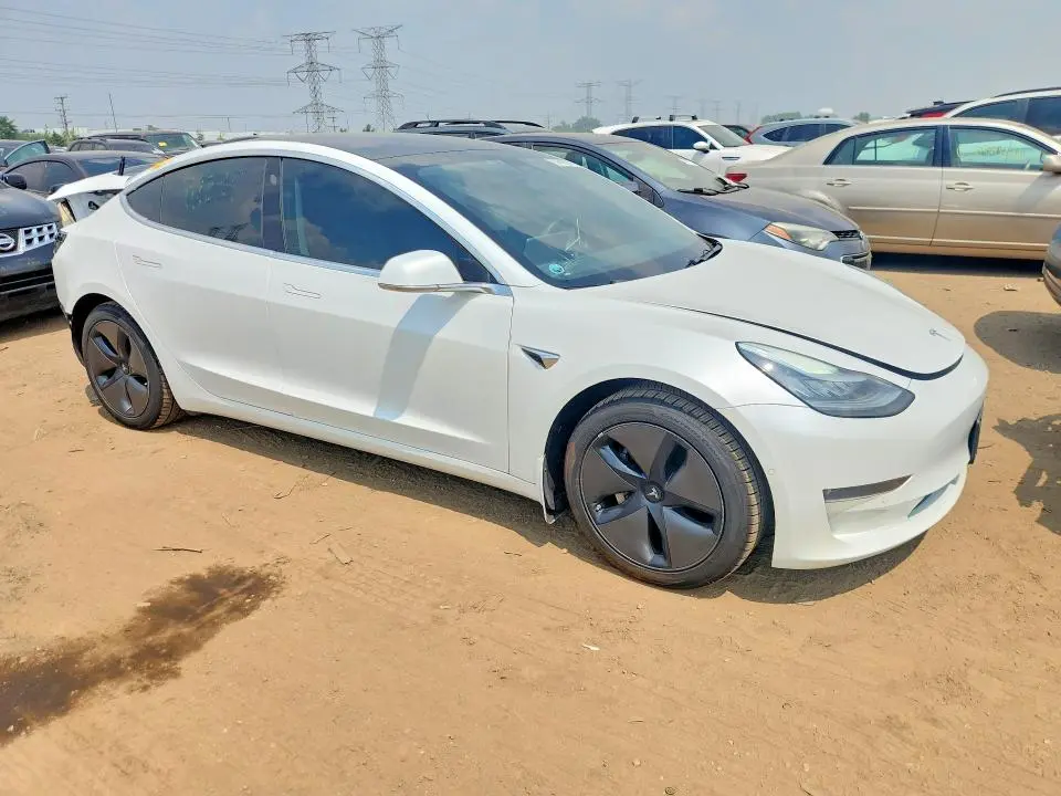 2019 TESLA MODEL 3   