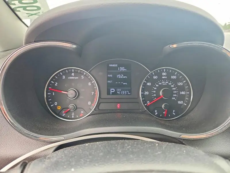 2015 KIA FORTE LX  