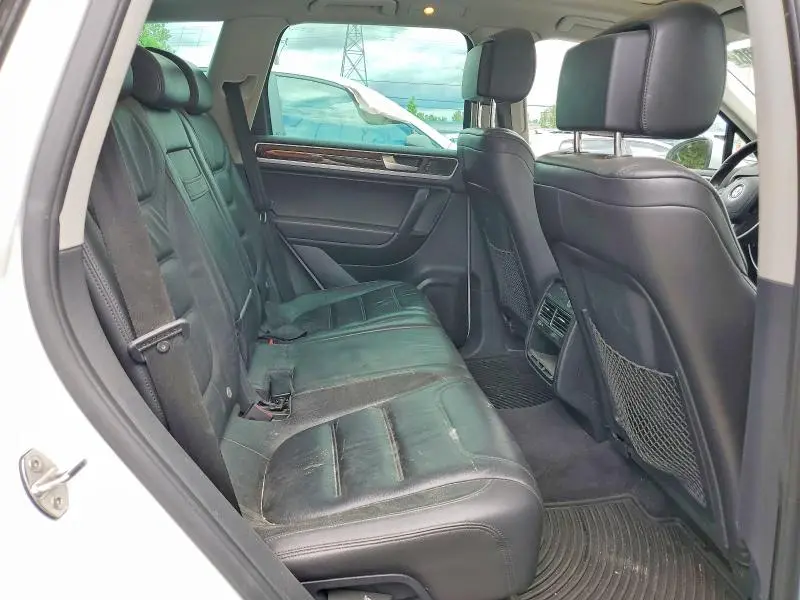 2014 VOLKSWAGEN TOUAREG TDI  