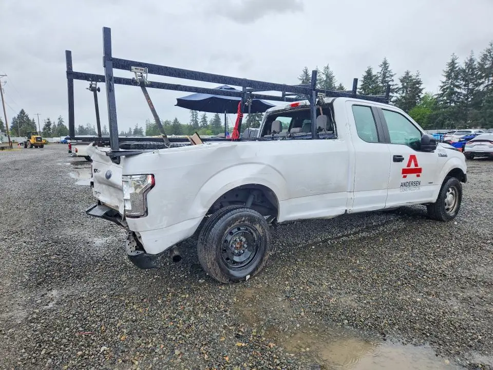 2017 FORD F150 SUPER CAB  