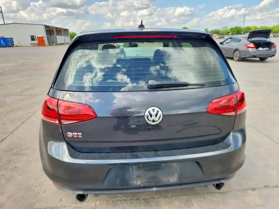 2016 VOLKSWAGEN GTI S  