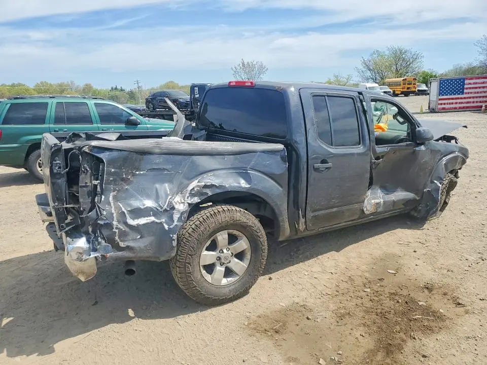 2012 NISSAN FRONTIER S  