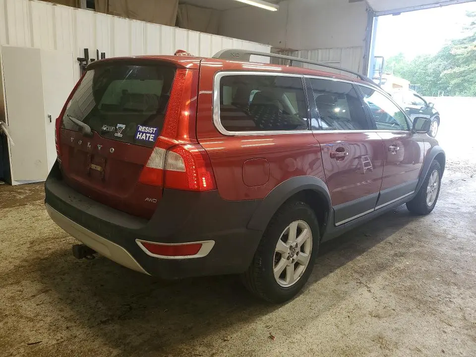2012 VOLVO XC70 3.2  