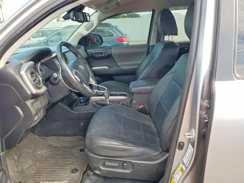 2021 TOYOTA TACOMA SR5 V6  