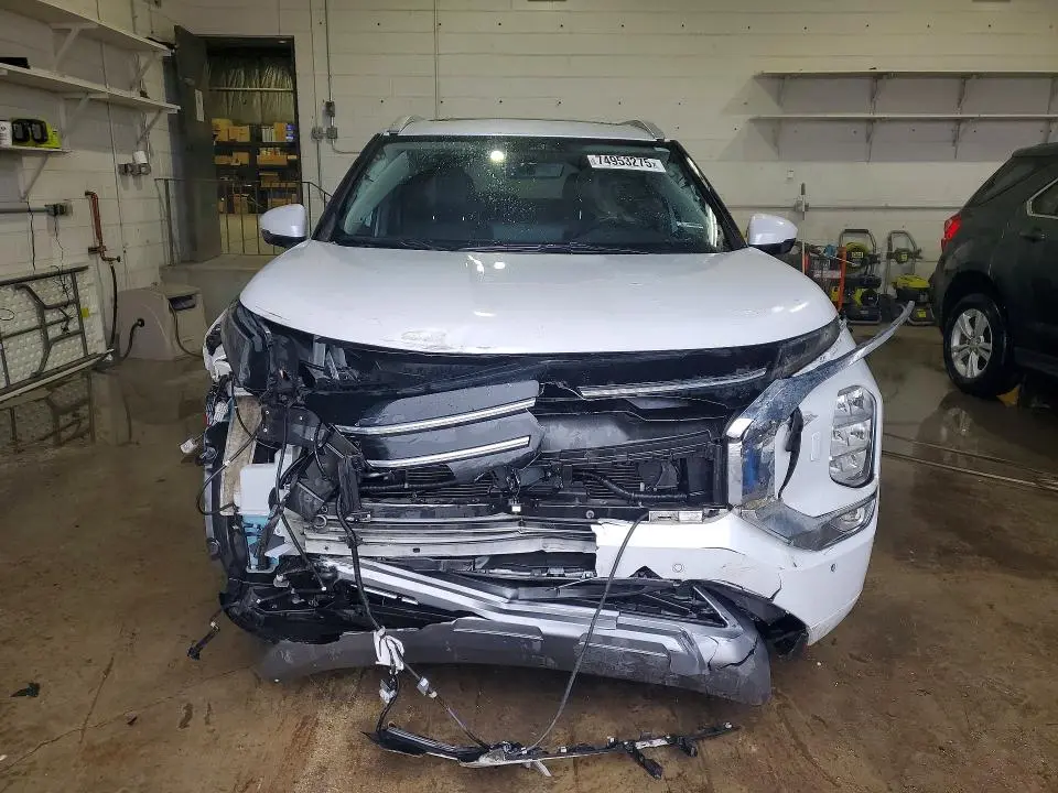 2025 MITSUBISHI OUTLANDER SEL  