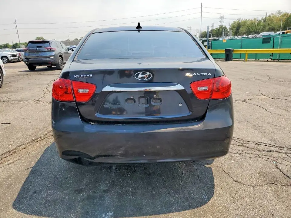 2010 HYUNDAI ELANTRA GLS  