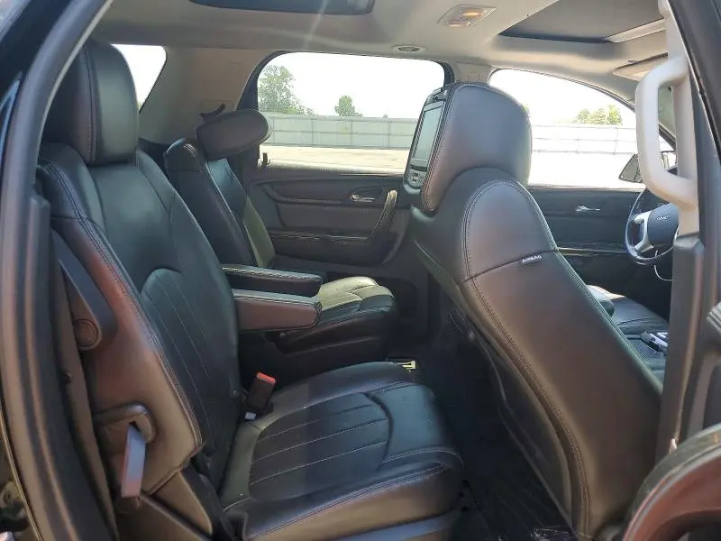 2016 GMC ACADIA SLT-2  