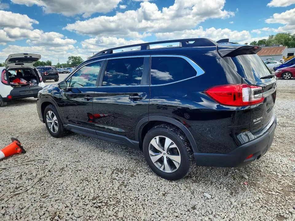 2023 SUBARU ASCENT PREMIUM  