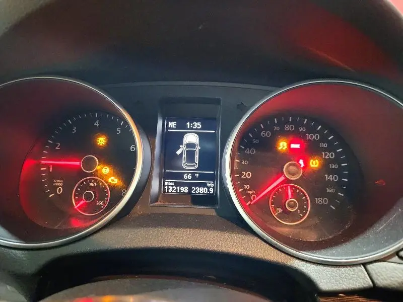 2011 VOLKSWAGEN GTI   