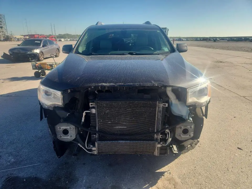 2017 GMC ACADIA SLT-1  