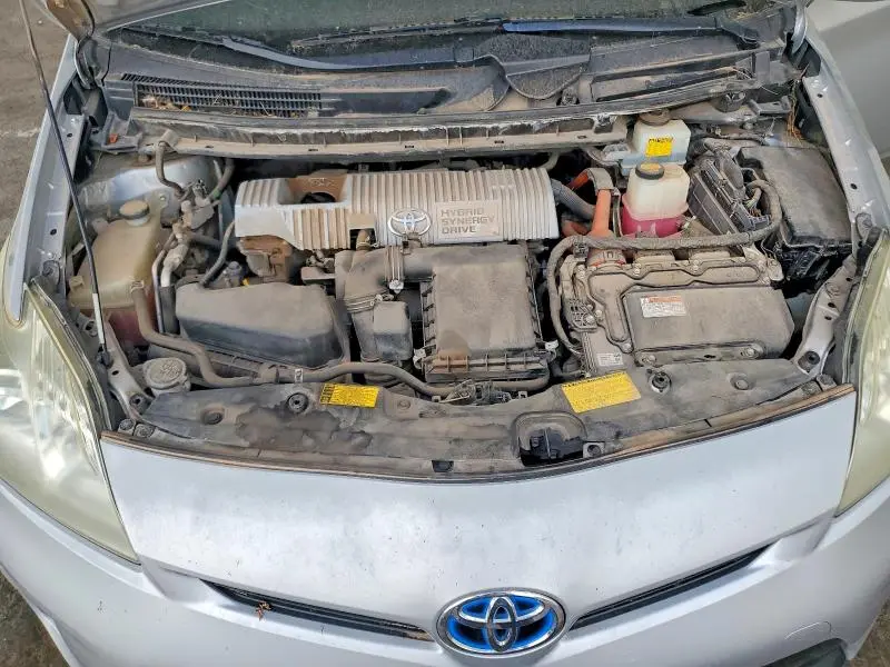 2013 TOYOTA PRIUS TWO  