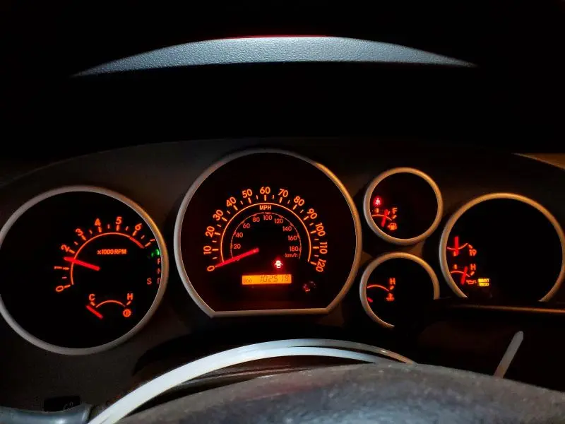 2011 TOYOTA TUNDRA CREWMAX SR5  