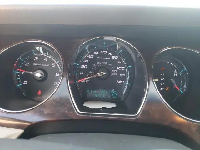 2011 FORD TAURUS SEL  