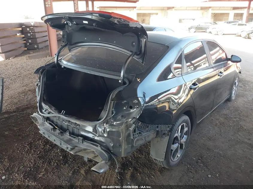 2019 KIA FORTE LXS