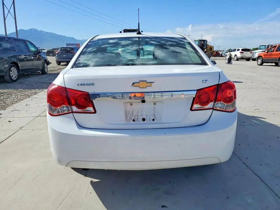 2012 CHEVROLET CRUZE LT  