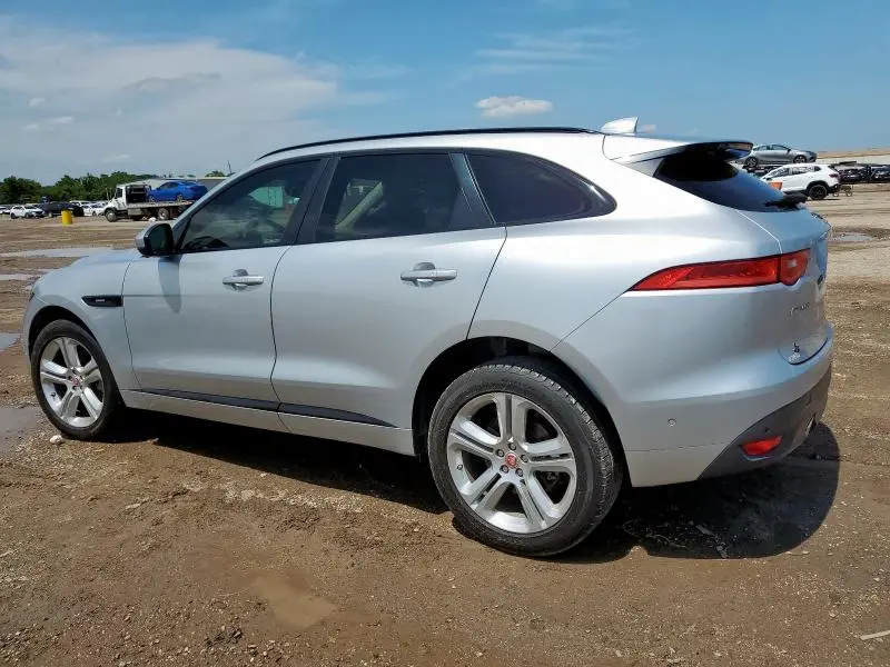 2017 JAGUAR F-PACE R - SPORT