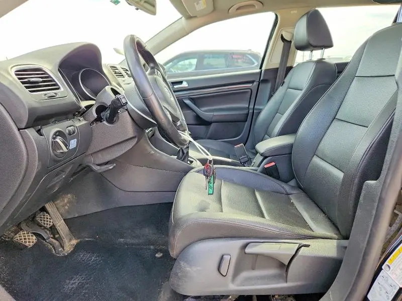 2013 VOLKSWAGEN JETTA TDI  