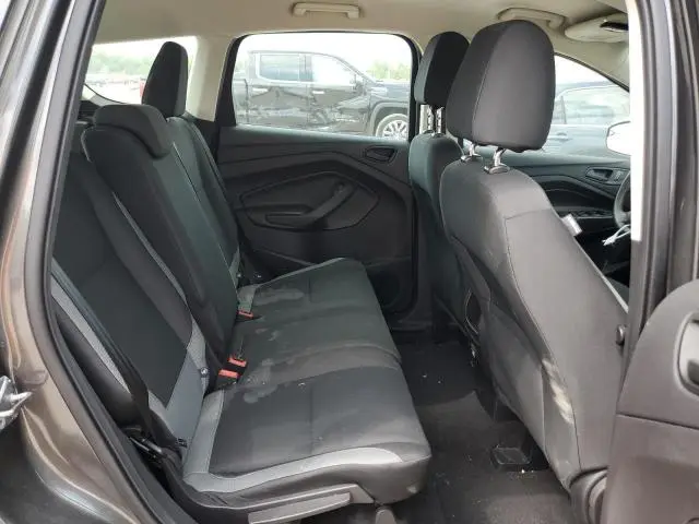 2016 FORD ESCAPE S  