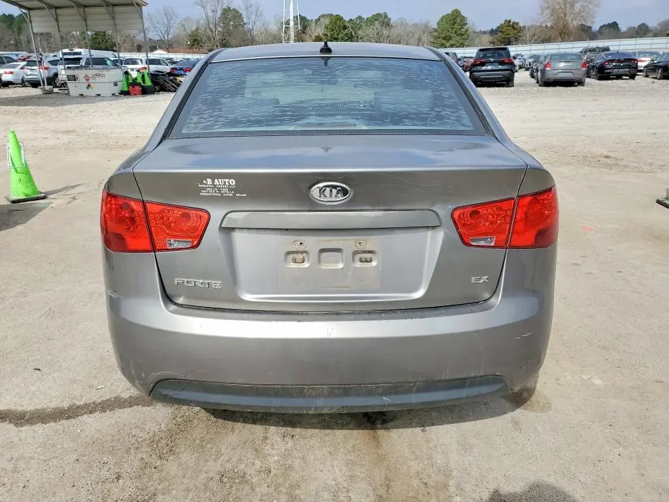2010 KIA FORTE EX  