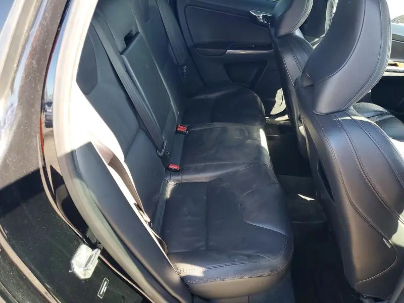 2014 VOLVO XC90   