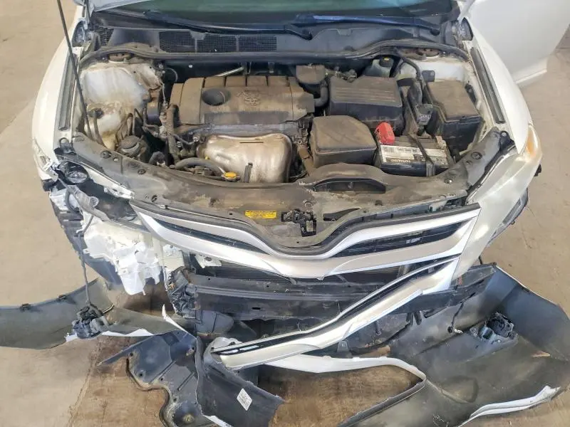 2013 TOYOTA VENZA LE  