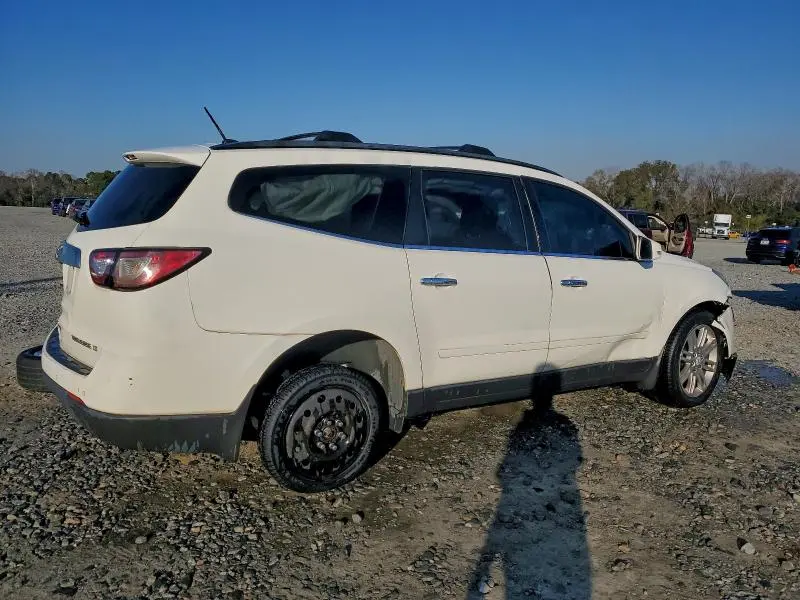 2015 CHEVROLET TRAVERSE LT  