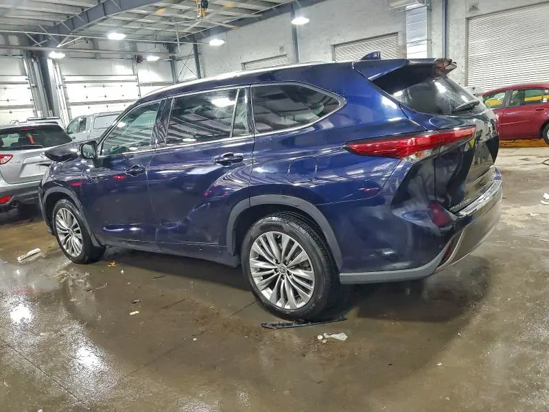 2020 TOYOTA HIGHLANDER PLATINUM  