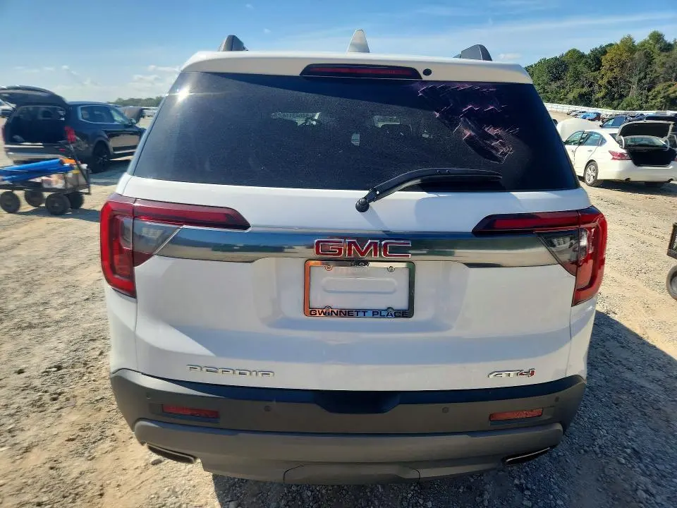 2020 GMC ACADIA AT4  